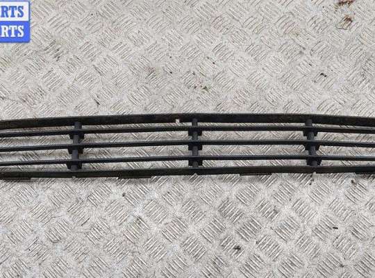 купить Решётка (заглушка) в бампер на Ford Focus I (1998-2005)