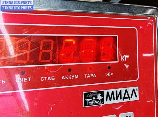 купить Стекло двери задней левой на Volkswagen Golf-4