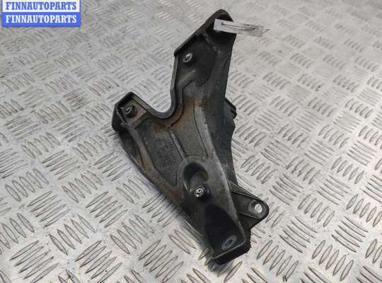 купить Кронштейн двигателя опорный на Audi A4 B6 (2001-2004)