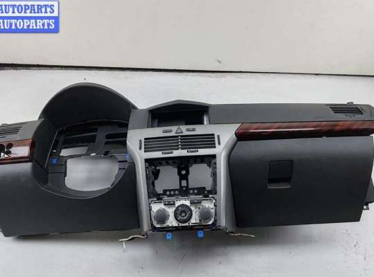 купить Панель приборная (торпедо) на Opel Astra H (2004-2009)