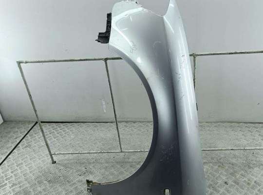 купить Крыло переднее левое на Audi A4 B7 (2004-2008)