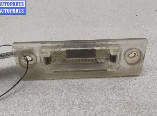 купить Подсветка номера на Volkswagen Touran