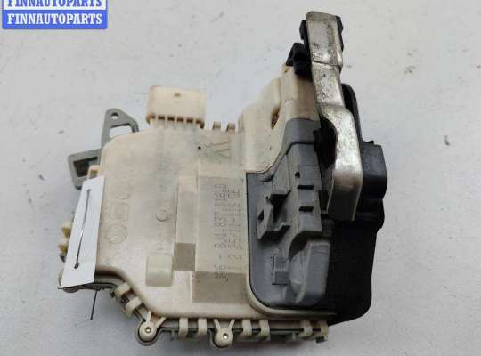 купить Замок двери передней правой на Audi Q7 4L (2005-2015)