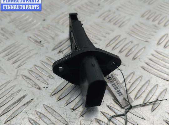 купить Расходомер (измеритель потока воздуха) на Mercedes E-Class W210 (1995-2002)