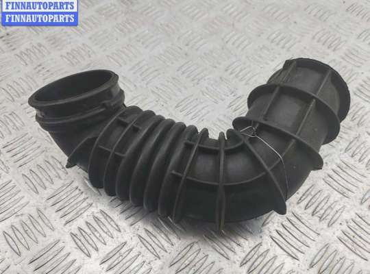 купить Патрубок воздушного фильтра на Ford Focus I (1998-2005)