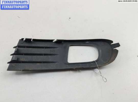 купить Рамка фары противотуманной правой на Volvo S40 / V50 (2004-2013)