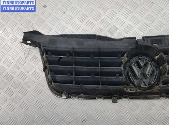 купить Решетка радиатора на Volkswagen Passat B5+ (GP)