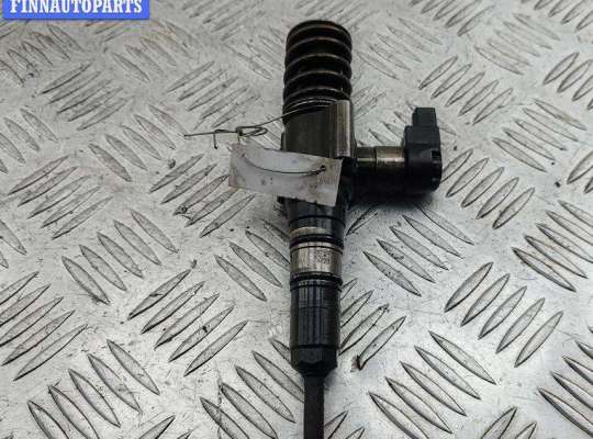 купить Форсунка топливная на Volkswagen Passat B6