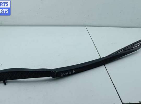 купить Щеткодержатель (поводок стеклоочистителя) передний на Peugeot 807