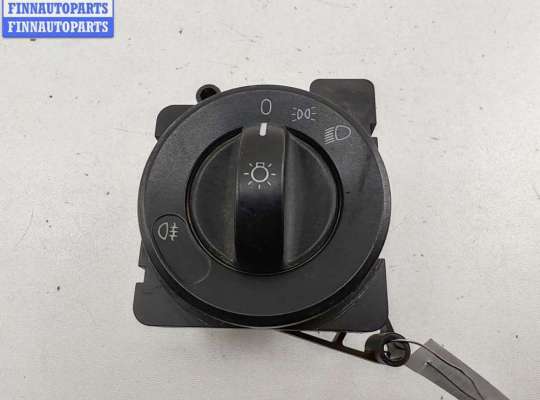 Купить Переключатель света на Mercedes Sprinter W906 (2006-2018) Переключатель света MB1689401 на Mercedes Sprinter W906 (2006-2018)