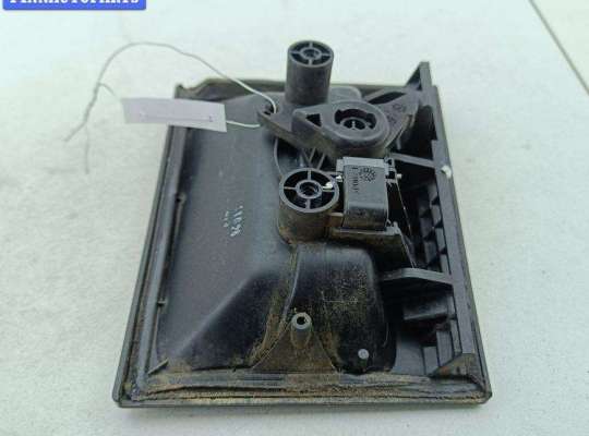 купить Ручка двери наружная задняя правая на Skoda Roomster