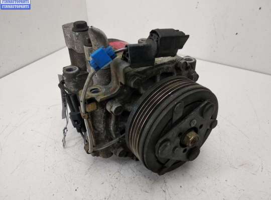 Компрессор кондиционера MT577193 на Mitsubishi Carisma