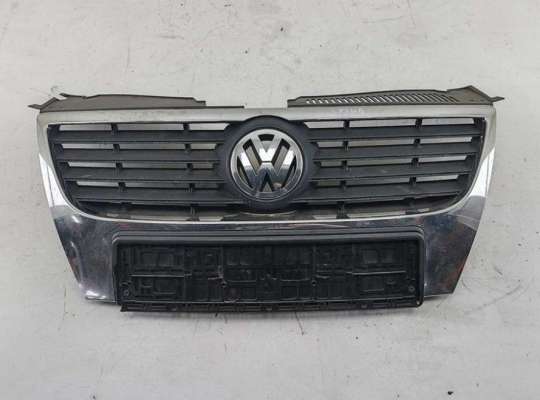 Решетка радиатора VG2812395 на Volkswagen Passat B6