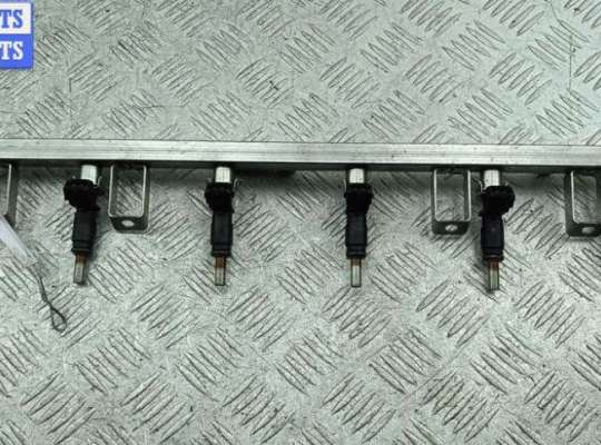 купить Форсунка топливная (комплект) на BMW 5 E60/E61 (2003-2010)