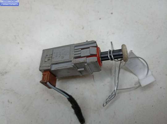 купить Датчик педали сцепления на Opel Astra H (2004-2009)