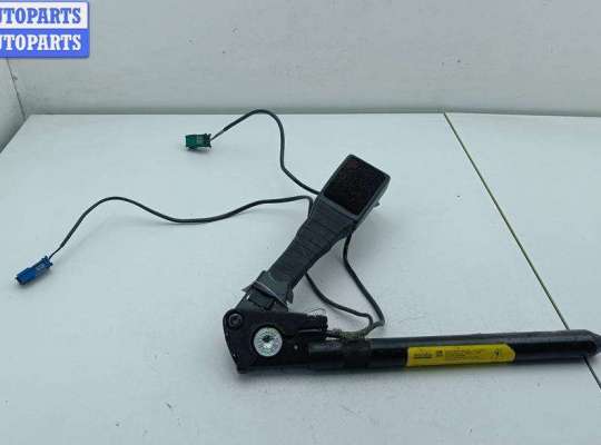 купить Замок ремня безопасности передний на Opel Zafira B (2004-2014)