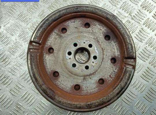 купить Маховик на Volkswagen Passat B6