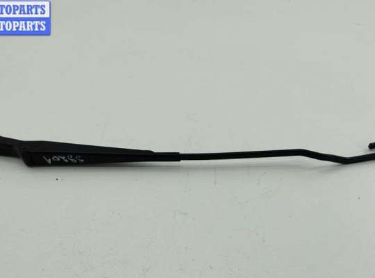 Щеткодержатель (поводок стеклоочистителя) передний VG2718028 на Volkswagen Passat B4