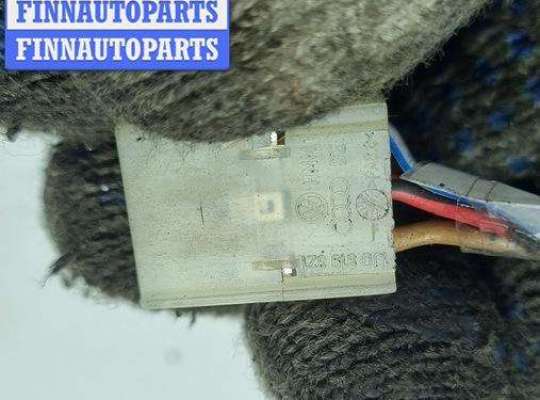 купить Разъем (фишка) проводки на Volkswagen Golf-4