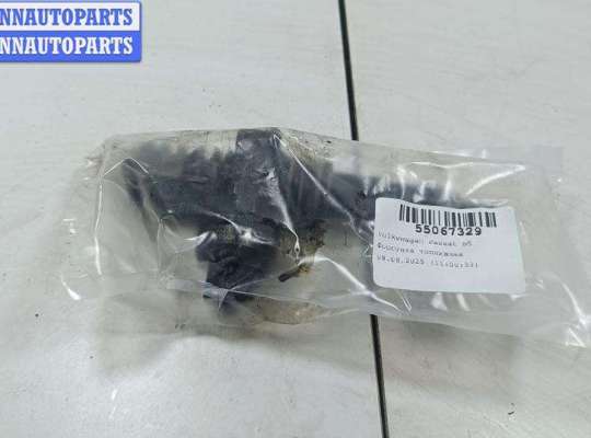 купить Форсунка топливная на Volkswagen Passat B5