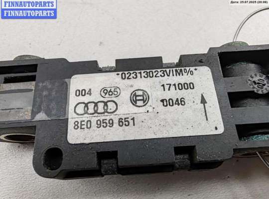 купить Датчик удара (Airbag) на Audi A4 B6 (2001-2004)