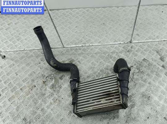 купить Радиатор интеркулера на Volkswagen Passat B5
