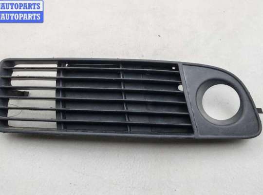 купить Рамка фары противотуманной правой на Audi A6 C5 (1997-2005)