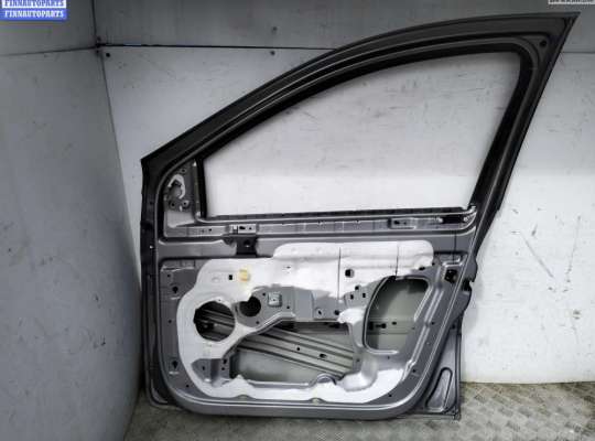 купить Дверь боковая передняя правая на Renault Clio III (2005-2012)