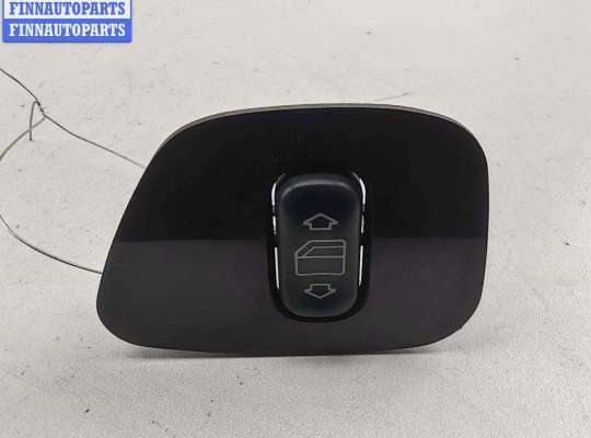 купить Кнопка стеклоподъемника заднего левого на Mercedes E-Class W210 (1995-2002)