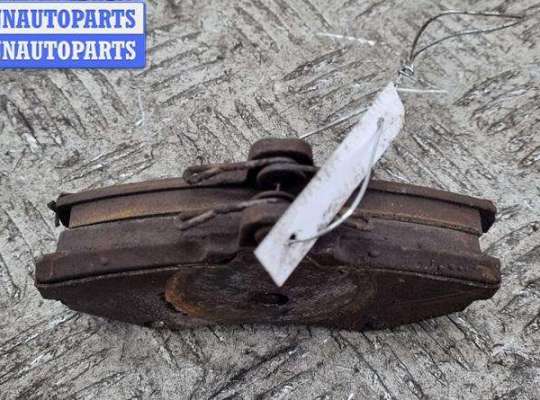 купить Колодки тормозные передние на Volkswagen Passat B4