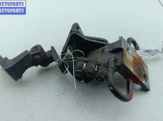 купить Петля двери передней левой на Audi A4 B6 (2001-2004)