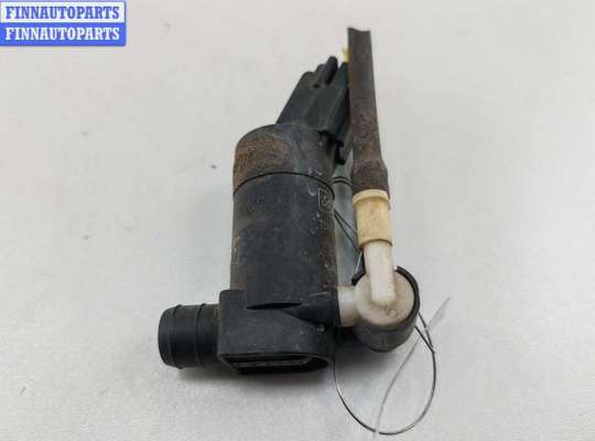 Насос (моторчик) омывателя стекла FO2093884 на Ford Mondeo III (2000-2007)