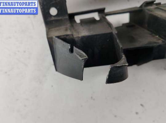 купить Кронштейн бампера переднего на Renault Laguna III (2008-2015)