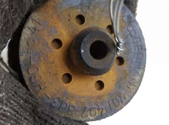 купить Отбойник амортизатора на Volkswagen Transporter T4