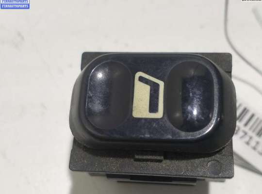 Кнопка стеклоподъемника переднего левого FT372809 на Peugeot 806