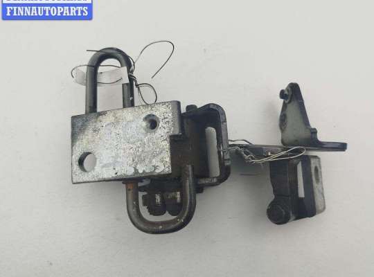 купить Петля двери задней правой на Volkswagen Passat B6