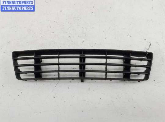 купить Решётка (заглушка) в бампер на Audi A6 C5 (1997-2005)