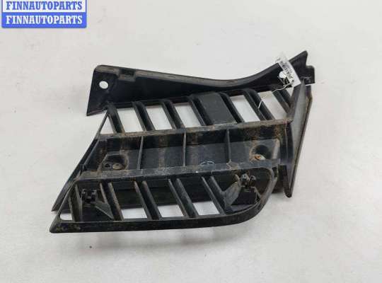 купить Решетка радиатора на Mitsubishi Outlander (CU) 2003-2006
