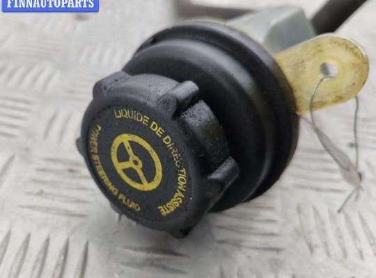 купить Бачок гидроусилителя на Ford Focus II (2004-2011)