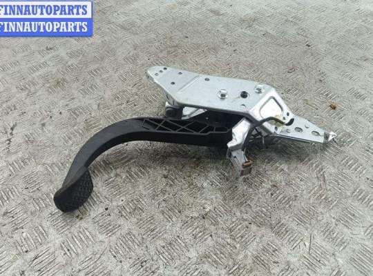 купить Педаль сцепления на Opel Astra H (2004-2009)