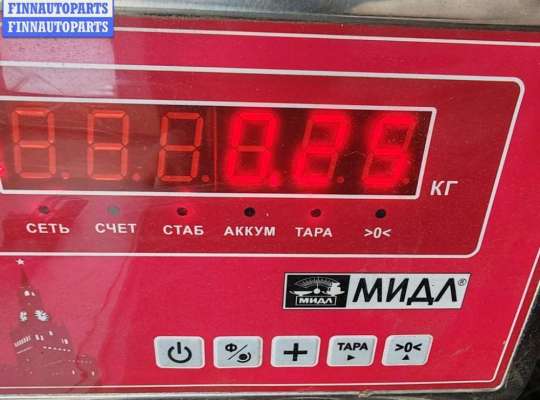 купить Рамка фары противотуманной левой на Volkswagen Passat B6