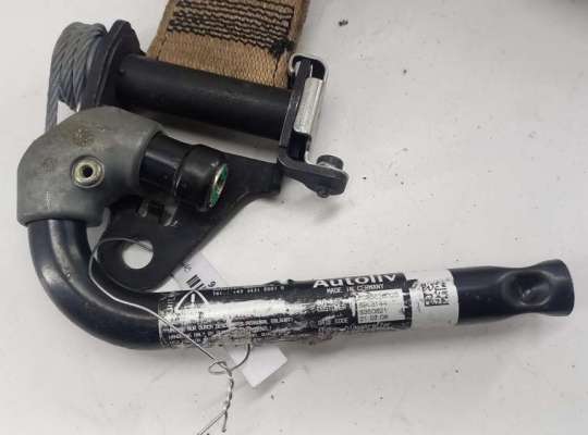 купить Ремень безопасности передний правый на BMW X5 E70 (2006-2013)