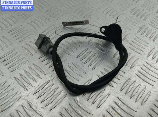 купить Датчик положения коленвала на Volkswagen Passat B5