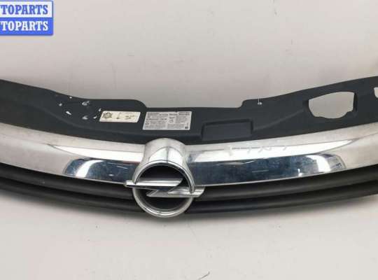 Купить Решетка радиатора на Opel Astra H (2004-2009) Решетка радиатора OP2420446 на Opel Astra H (2004-2009)