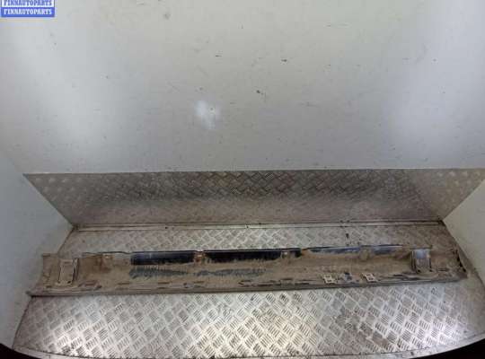 купить Накладка на порог наружная правая на Opel Omega B (1994-2003)