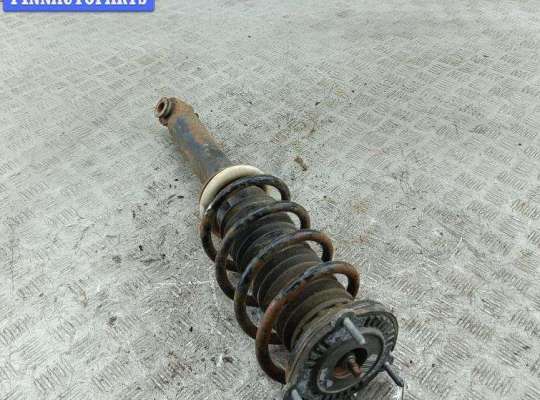 купить Стойка подвески передняя правая на Peugeot 407