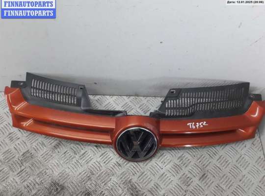 купить Решетка радиатора на Volkswagen Golf-5
