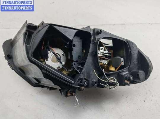 купить Фара левая на Chrysler Voyager (2001-2007)