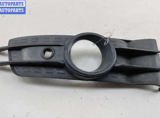 купить Рамка фары противотуманной левой на Citroen C5 (2001-2008)