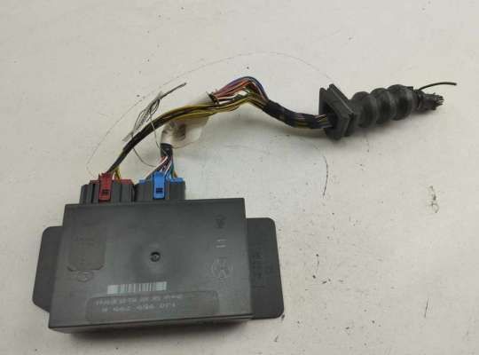 Купить Блок комфорта на Volkswagen Passat B5 Блок комфорта VG2874237 на Volkswagen Passat B5